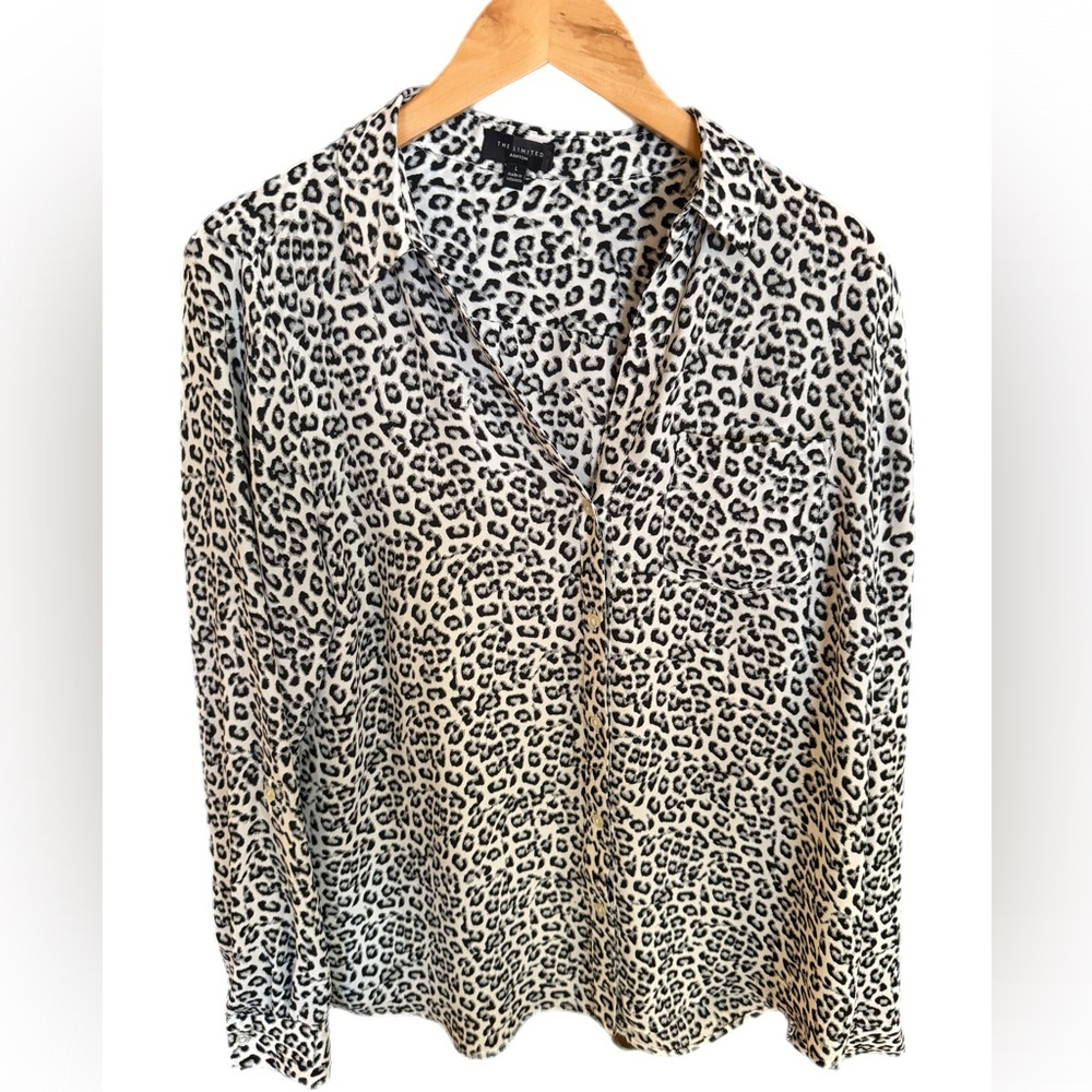 The Limited White & Black Leopard Print Button Down Blouse L